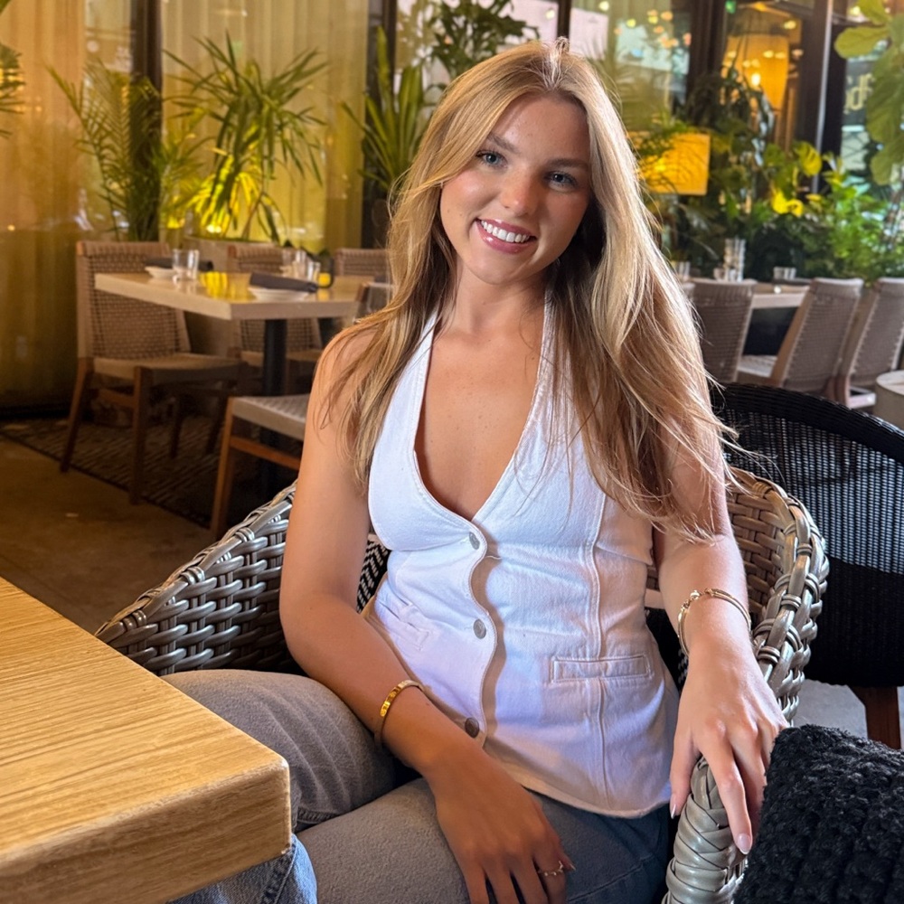 Meet your Posher, Emmalee